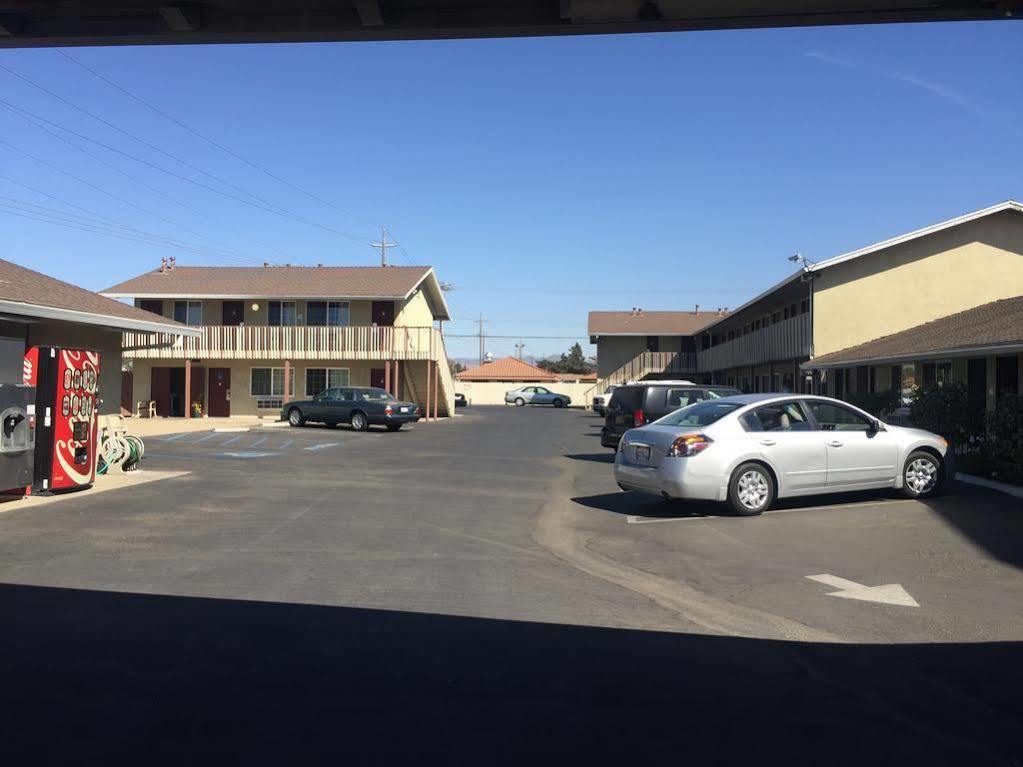 سانتا ماريا، كاليفورنيا Buckboard Motel المظهر الخارجي الصورة